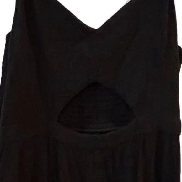 Aerie Women's Black V-Neck Maxi Dress w/ Front Cut-Out Detail Size Large - Picture 10 of 14